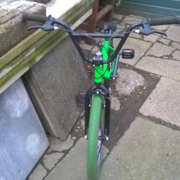Bmx mongoose bike
Colour is pink and green
Frame is 11 inch
Wheels are 20 inch
Boys
£35 no offers thanks
Any questions please contact me on 07772893681 thanks Stephen packmoor area
Collection only thanks