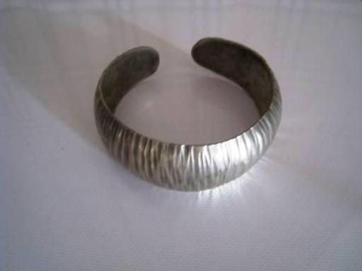 Buy & Sell South East London Elephant and Castle - South East London - Photos for Silver Coloured Bracelet