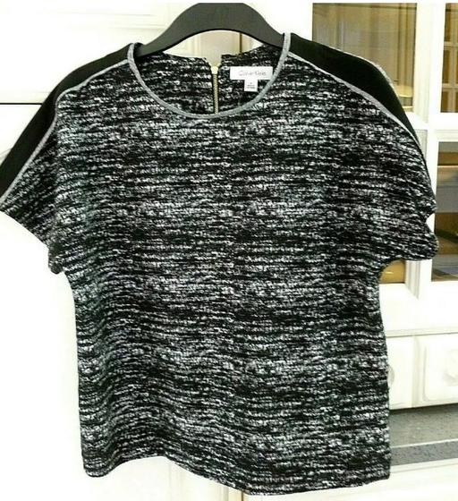 Buy & Sell East London Bow - East London - Photos for CALVIN KLEIN JUMPER TOP Size M NWT $89