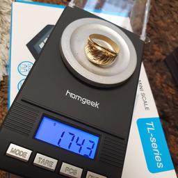 gold Ring 585
14 karat
Größe: 59,2