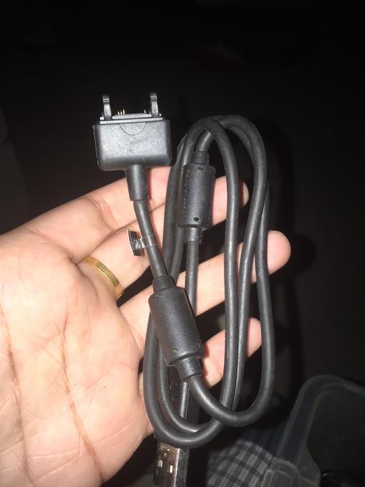 Buy & Sell East London Cambridge Heath - East London - Photos for Sony ericsson charger