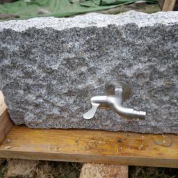 aus Granit
leider gebrochen, doch repariert mit Spezialkleber
neu, war nicht im Gebrauch