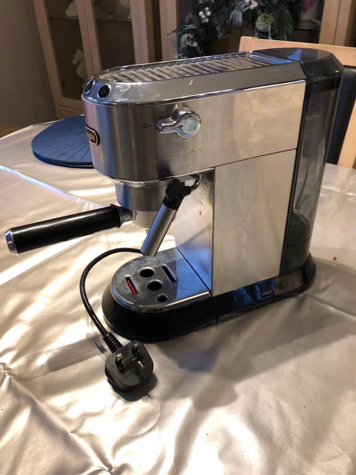 Delonghi coffee machine in Hertsmere für £ 120,00 zum Verkauf Shpock AT