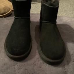 Ugg boots brand new size 6 no box