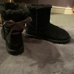 Brand new ugg boots size 5 no box