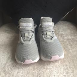 Girls Adidas trainers in grey and lilac.
Infant size 10
Worn a handful of times.
Still in really great condition a few minor marks please see photos.
From a smoke and pet free home.
Delivered with Royal mail second-class can change to a tracked postage as long as buyer pays the extra fee.