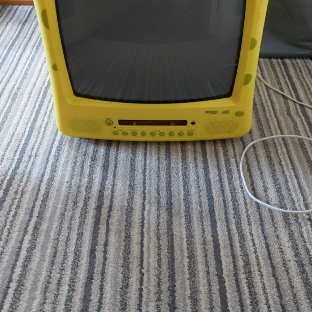 Rare Spongebob tv/dvd player in Coventry für gratis zum Verkauf Shpock DE