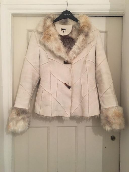 Buy & Sell West Yorkshire Leeds - Photos for Lovely off white fur coat