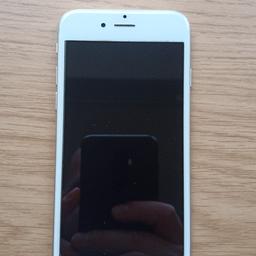 16 Gigabyte memory.
In as new condition, still with screen protector on. 
White front, silver back
Unlocked to all networks
Factory reset all ready to go.
Iphone charging lead included.