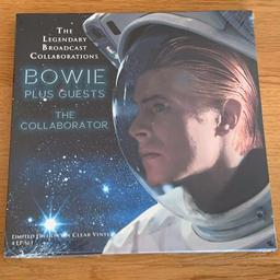 Artist: David Bowie
Title: The Collaborator: The Legendary Broadcasts
Format: 4LP (Box Set, Clear Vinyl, Limited Edition, Compilation)

Zustand/Condition: Neu/New - Mint (sealed)
Label: Coda Publishing / CPLVNY247
Land/Country: UK
Jahr/Year Of Release: 2017
EAN: 5060420345117