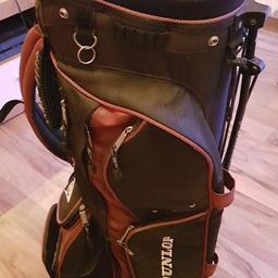 Ich verkaufe eine gebrauchte Dunlop Golftasche ohne Schläger. Sie hat leichte Gebrauchsspuren (siehe Fotos). Ich bin offen für Preisvorschläge.

Kein Versand. Abholung in Dreieich, Idstein oder Gießen möglich.