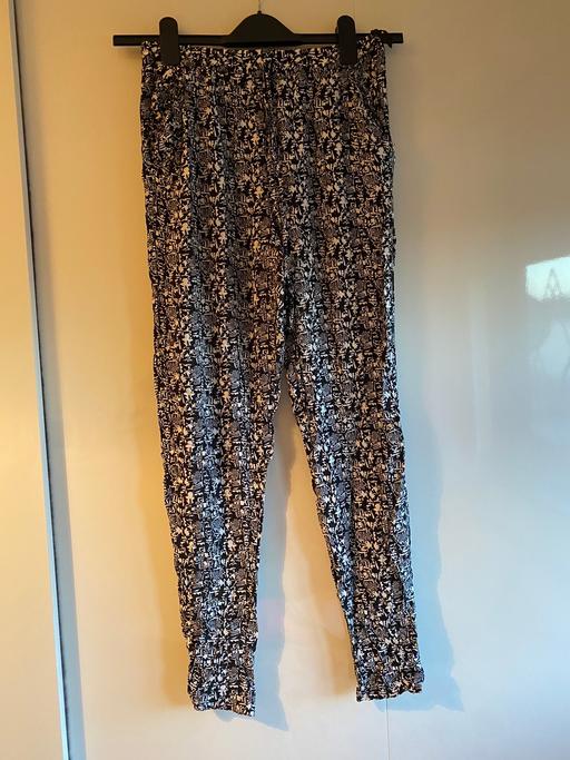 Buy & Sell West Midlands Wolverhampton - Photos for 1 pair Black & white Aztec summer Trousers