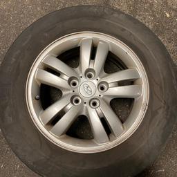 4 Stück Alufelgen abzugeben.

Felgen sind im guten normalen  Zustand. Reifen können nicht mehr verwendet werden.