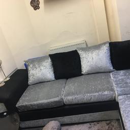 Black silver crush corner sofa very good condition very clean 