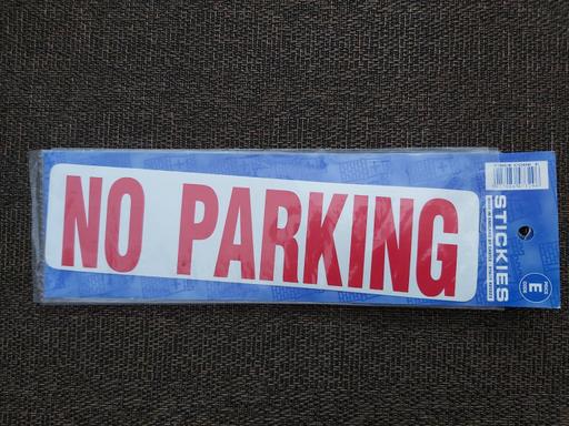 Vehicles Flintshire - Wales Oakenholt - Flintshire - Photos for No Parking Sticker