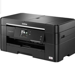 SELLING BROTHER PRINTER ALL IN ONE MFC J5320DW

FULLY WORKING BUT MAY NEED INKJETS
COMES WITH POWER CABLE AND USB CABLE