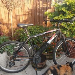 Men's 26 inch Bike with gears.

Poor condition as it's been 
outside for some time.