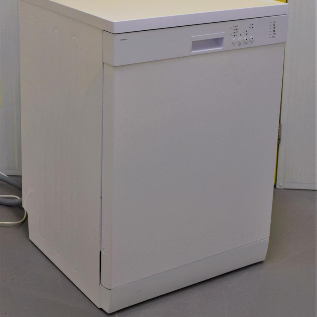 Currys Full Size Dishwasher 3 Months Old in TW8 Hounslow for £120.00