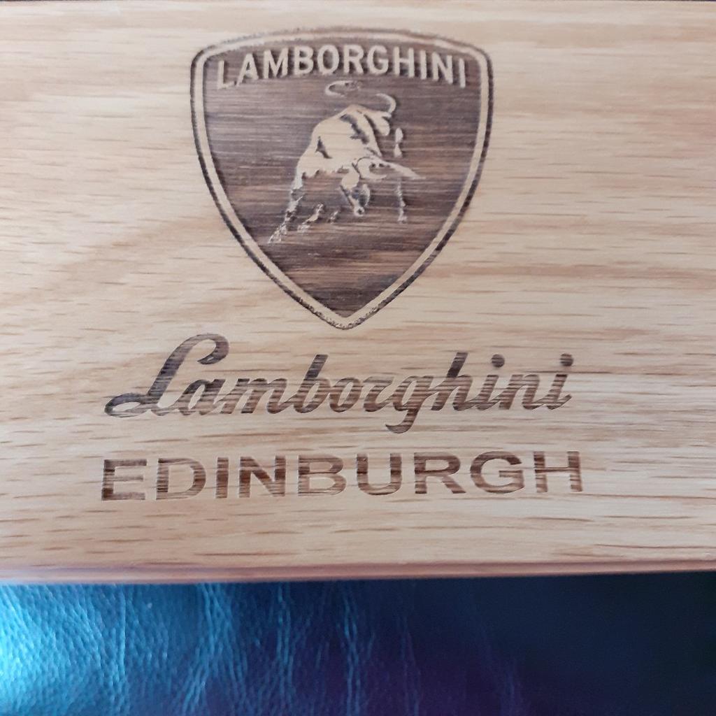 Engraved Lamborghini wooden bottle gift box