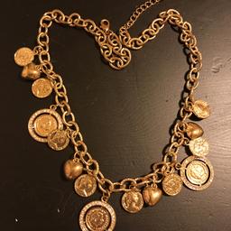 Collana dorata con monete
Vendo per inutilizzo