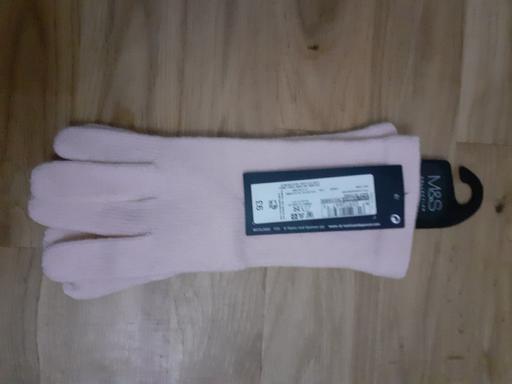 Buy & Sell South East London Elmstead - South East London - Photos for M & S ladies gloves