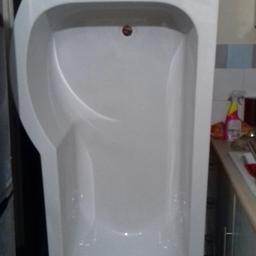 AS NEW NEVER USED
just won't fit my bathroom free to anyone
THE TIP TDAY IF NO ONE  COLLECTS
ITS FREEEEEEER
