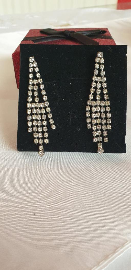 Buy & Sell West Midlands Dudley - Photos for ladies diamante drop earrings