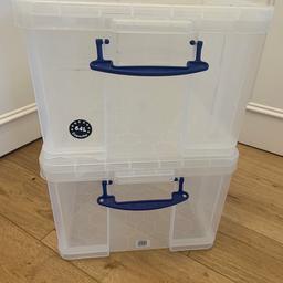A set of 7 Boxes
2 x 110 liters
2 x 65 litres
3 x 33 liters