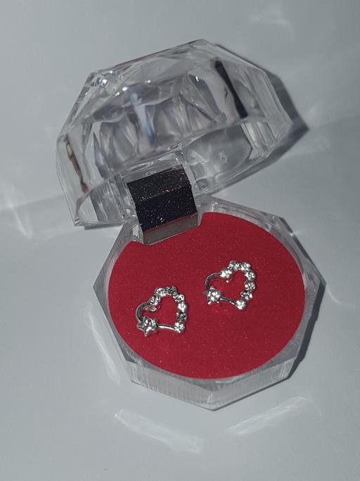 Buy & Sell West Midlands Dudley - Photos for brand new small heart gem earrings