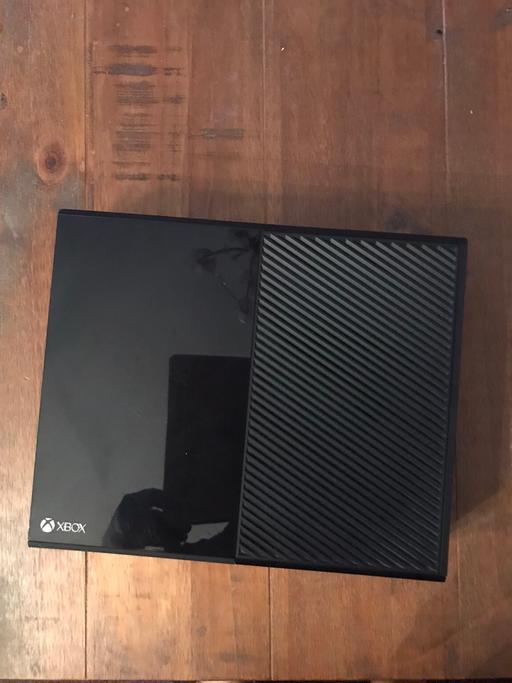 Buy & Sell South West London Raynes Park - South West London - Photos for X box ONE. 500 GB plus 15 games