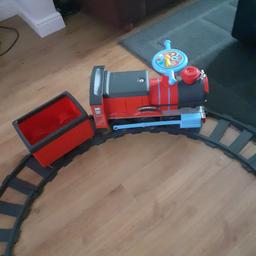 childs battery operated ride on train
VGC
all complete
with charger