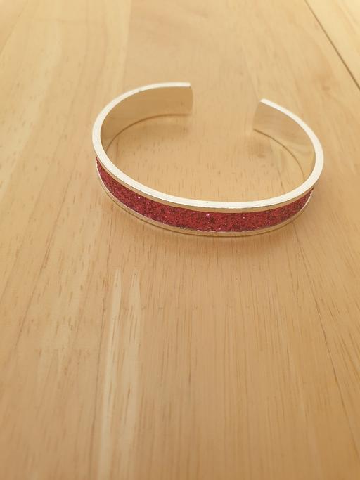 Buy & Sell Falkirk Stenhousemuir - Falkirk - Photos for Pink Glitter Bangle