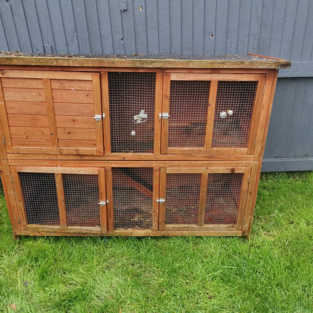 Double storey rabbit hutch in Harlow für £ 30,00 zum Verkauf Shpock AT