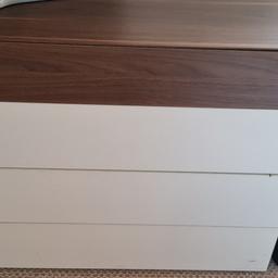 wooden white and brown chest of drawers free

Collection only
E16 2FE