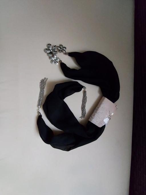 Buy & Sell Lancashire Pendle - Photos for Scarf ”Matalan” Black Colour