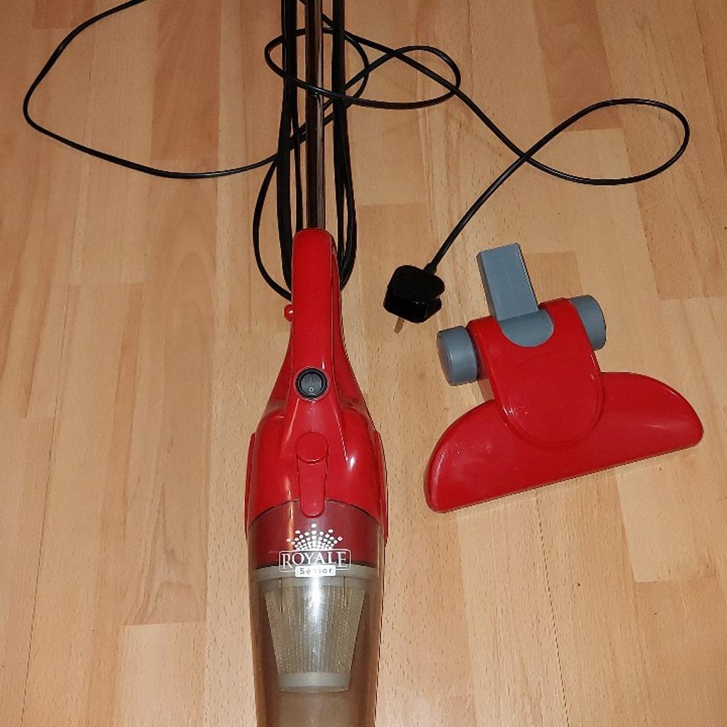 Royale Senior Ultra Lightweight Vacuum in ME12 Swale for £22.00 for