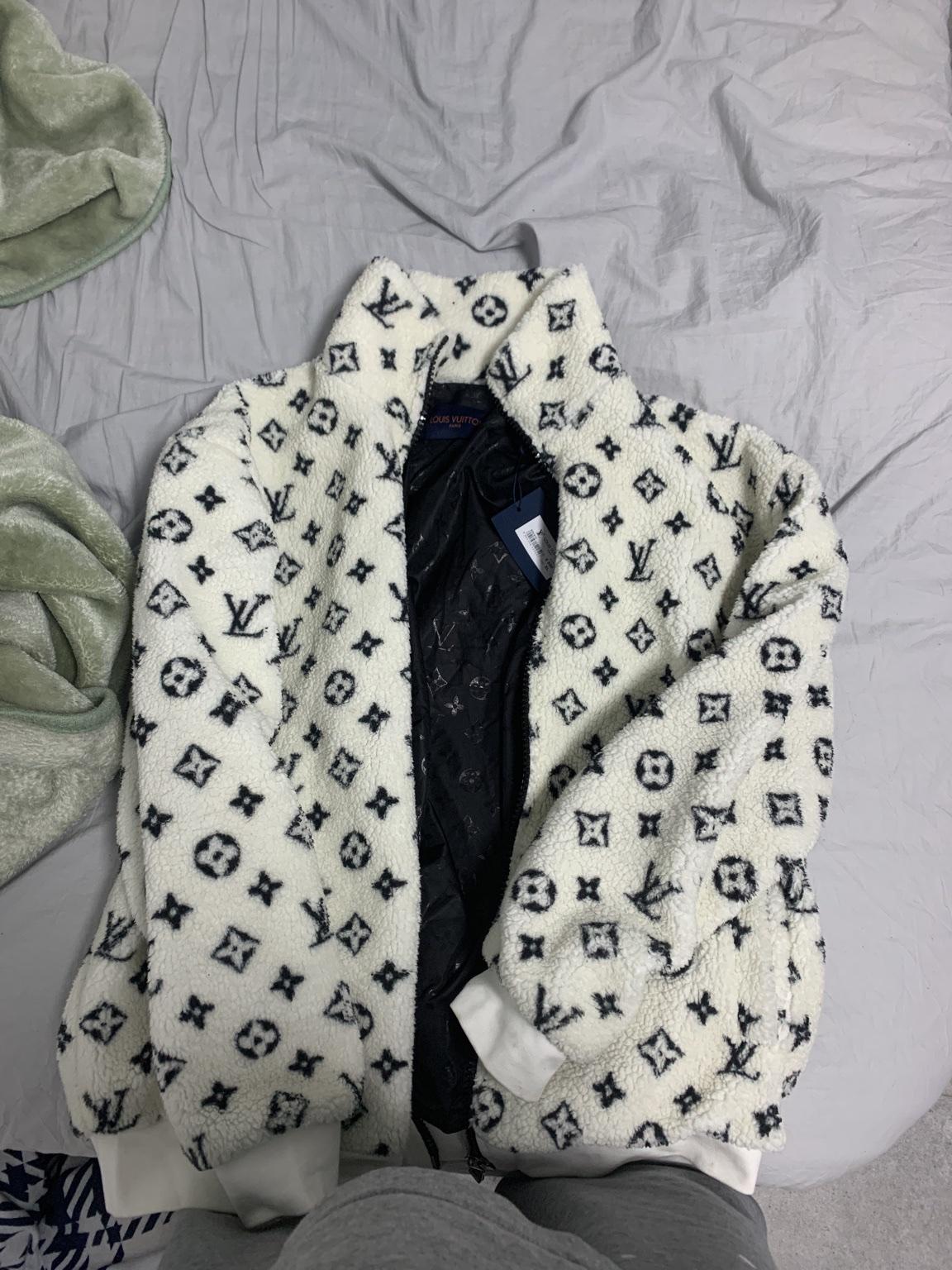 louis vuitton fleece jacke weiß