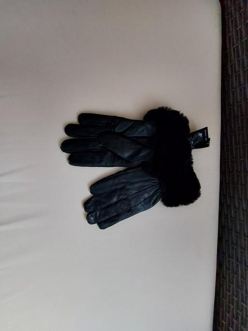 Buy & Sell Lancashire Pendle - Photos for Gloves Genuine Leather With Fur Cuff