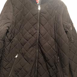 Brand new madison black padded jacket medium size, had tags but fell off
