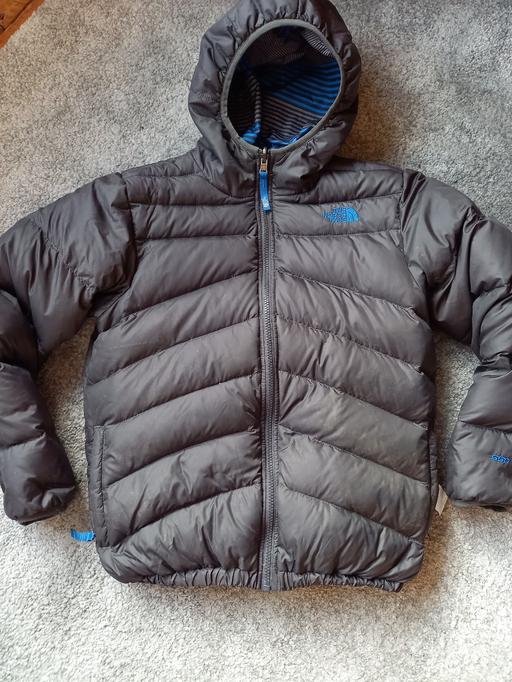 Buy & Sell Old Boston Trading Estate Saint Helens - Photos for Grey North face reversible coat age LG