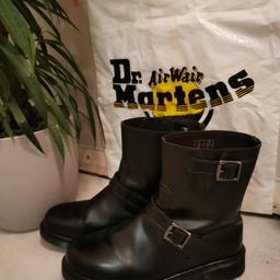Dr Martens Farley Black Leather Biker Boots

Size 10.

RARE, no longer available. Lovely pair of DM Farley biker boots. Black leather with silver buckles and adjustable straps.
Fantastic condition. Boots are not far from new as they were barely worn. Only minimal wear to the heels. Please study the photos as they form part of the description.

Check out my other DMs for sale. All 100% genuine.

1st class post.

No returns

Thanks