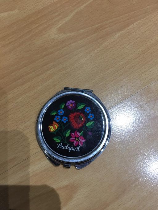 Buy & Sell West Midlands Sandwell - Photos for Compact mirror