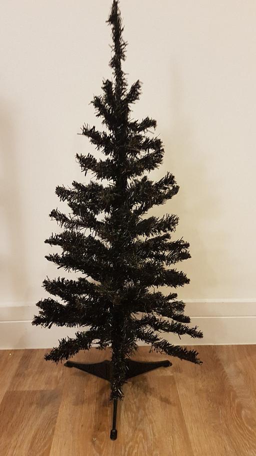 Buy & Sell West London - Photos for Christmas trees