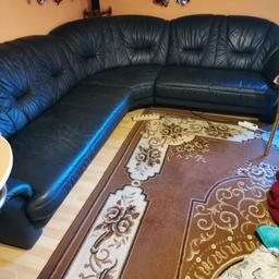 Hier herkaufe ich meine gebrauchten Sofa aus Leder in gutem Zustand sieh Bilder
Nur für selbst Abholung
Mit v. H. B