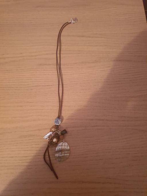 Buy & Sell Falkirk Carron - Falkirk - Photos for Brown Charm Necklace