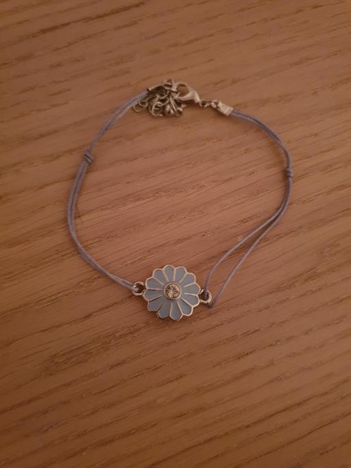 Buy & Sell Falkirk Stenhousemuir - Falkirk - Photos for Blue Flower Charm Bracelet