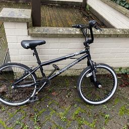 Used bmx bike.
Rear wheel needs inflating.
Suitable from age 8/9 years.
Collection only. Sold as seen.