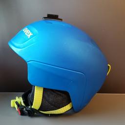 Uvex Kinderschihelm in blau, der Helm ist im sehr guten Zustand, eine Saison gefahren. Der Schihelm ist gr XS, 46-50 cm. Mein Sohn hat ihn mit 4 Jahren getragen.
