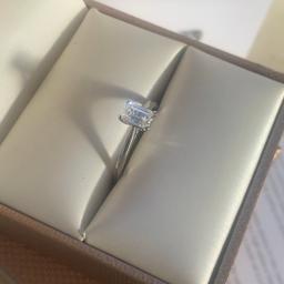 Selling this absolutely stunning diamond solitaire ring in a desirable platinum band.

This would make a elegant engagement ring, message me for anymore info you require.

GIA CERTIFICATE INCLUDED

VS2 diamond, D colour, Emerald cut! 0.5ct