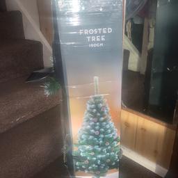 Christmas tree
Good condition 
150cm